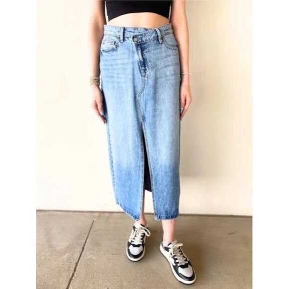 Hidden Midi Front Slit Peyton Denim Jean Skirt Size Small - Picture 2 of 8